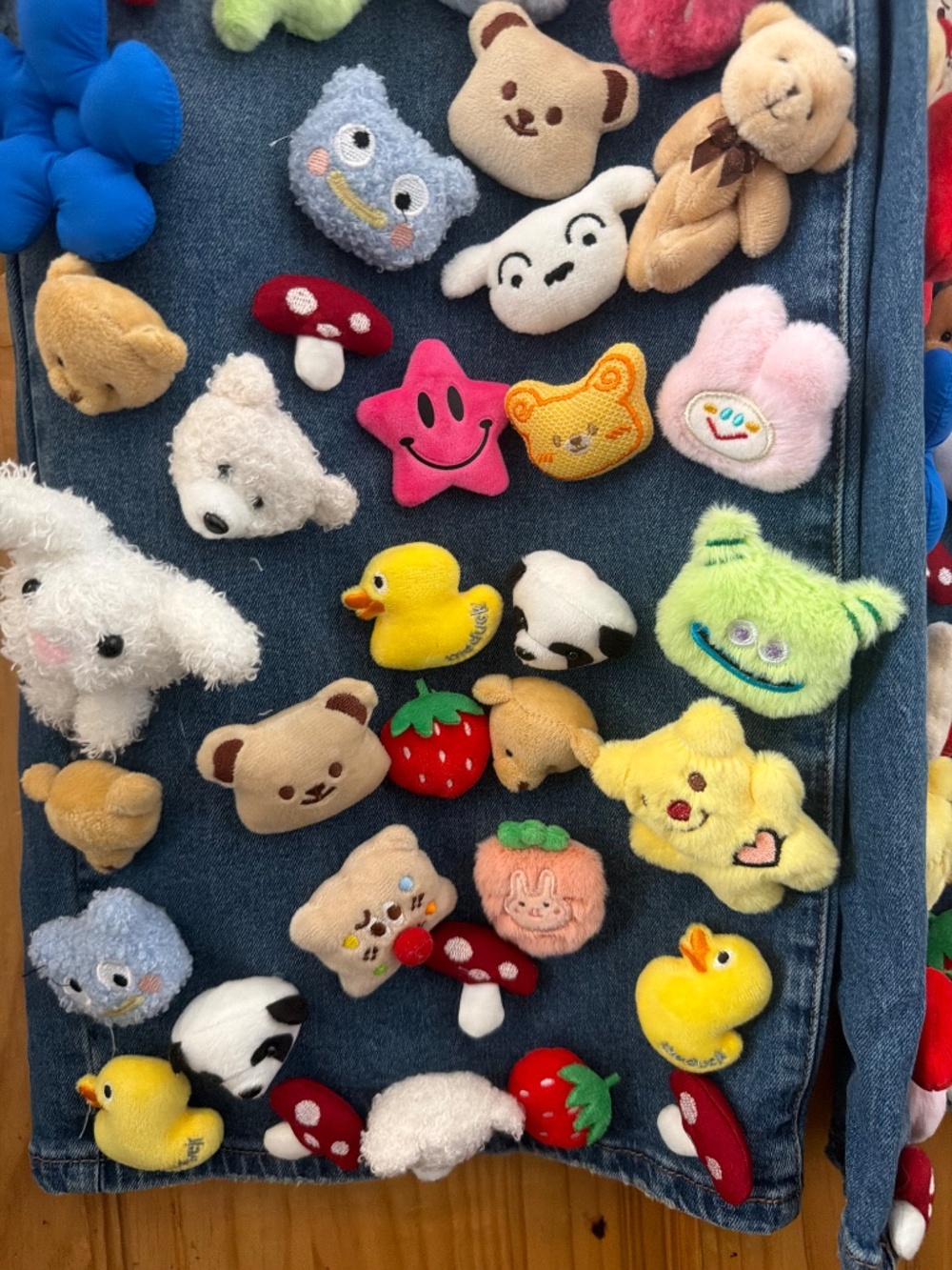 3D stuffed animal Jeans - Picture 4 of 7